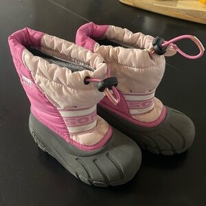 COPY - Kids sorel waterproof snow boots
